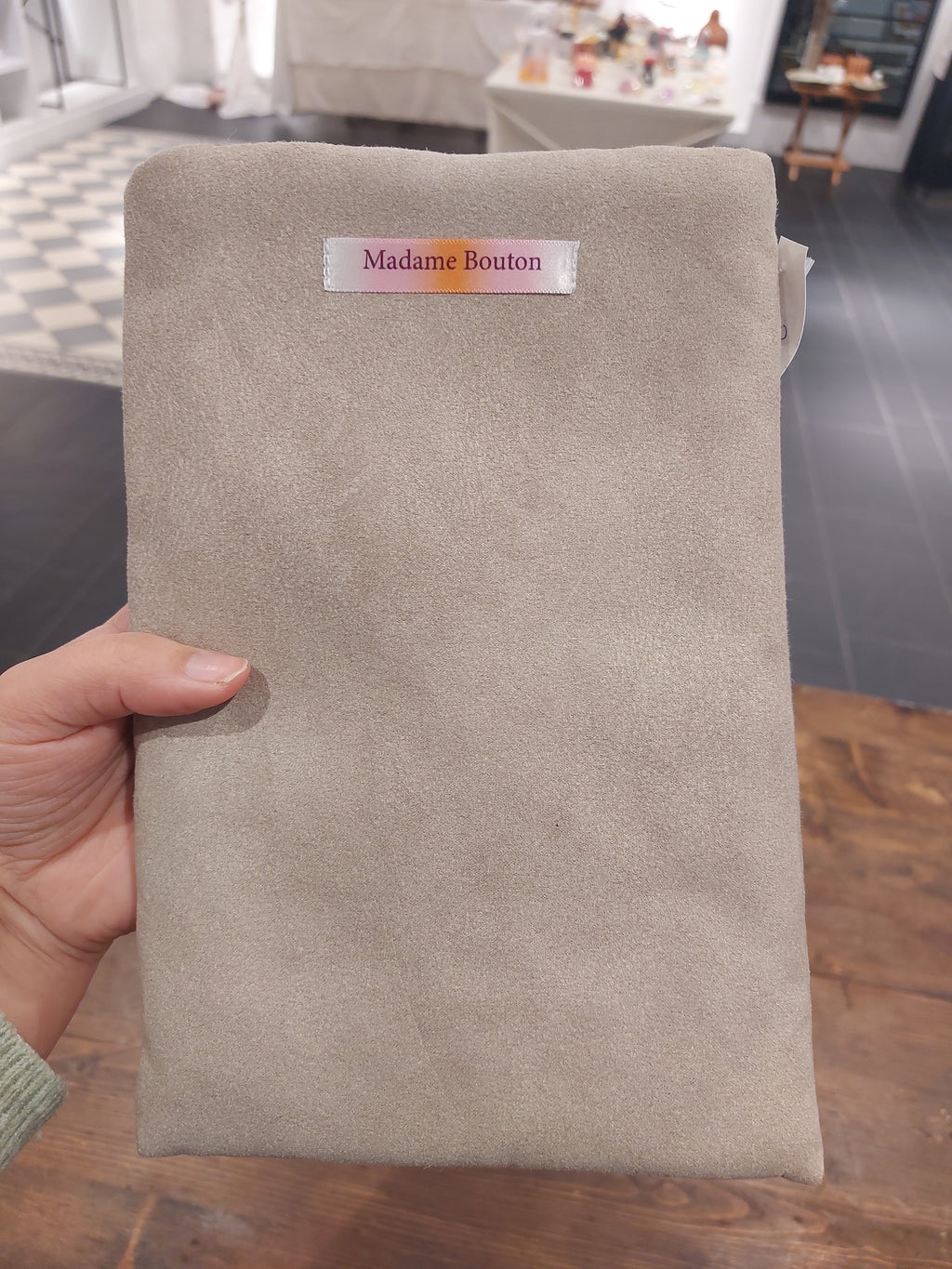 Pochette à livre Broché