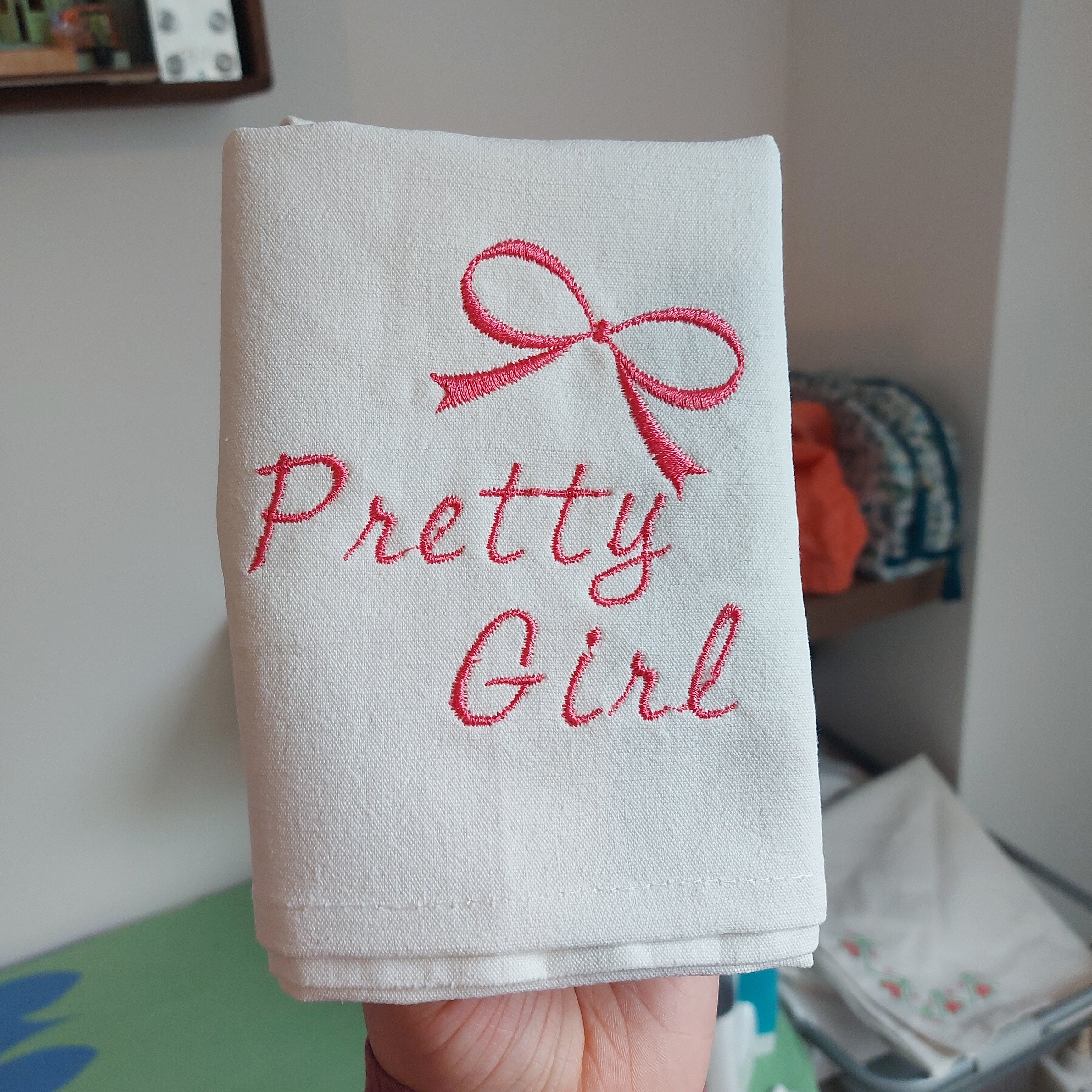 Torchon Pretty girl !