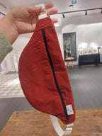 Sac banane velours rouge