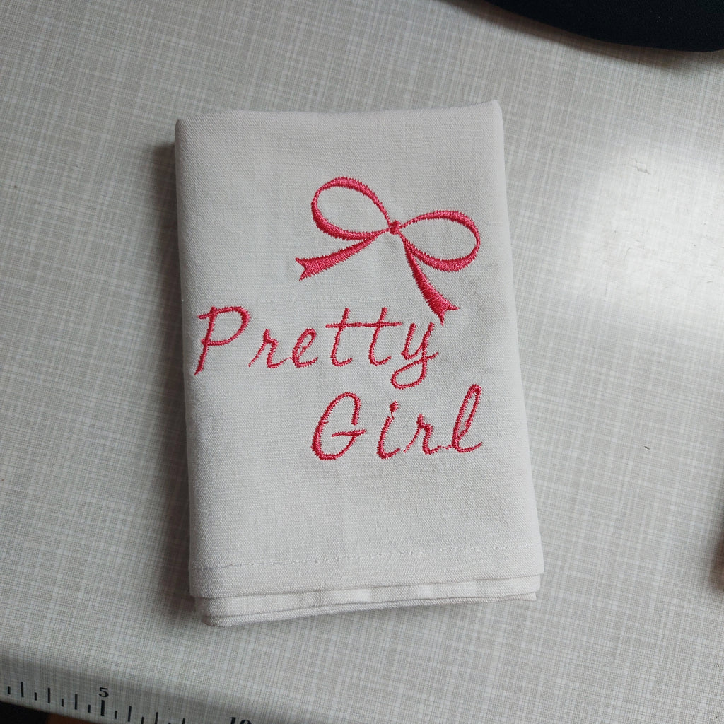 Torchon Pretty girl !